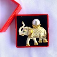 ราคา เข็มกลัด รูปช้าง ของฝาก ของที่ระลึก Thailand (11412181138)