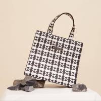 ราคา PAUL FRANK กระเป๋าถือ WOMENS BLACK WHITE GRAPHIC TOTEBAG (21153882069)