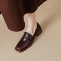 ราคา French documentary shoes women in the spring of 2023 the new coach thick with loafers British wind restoring ancient ways small leather shoes (19430390608)