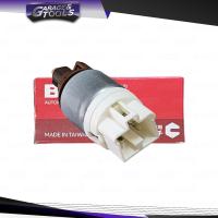 ราคา สวิทซ์ไฟเบรค TOYOTA VIGO FORTUNER ALTIS ยี่ห้อ BRIKE (17917935070)