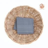 ราคา ผ้าเช็ดหน้า ผ้าเช็ดหน้าผู้ชาย สไตล์ญี่ปุ่น maneecarft คอตตอน100 handkerchief hanky bandanna ผ้าเช็ดหน้าสีพื้น ขนาด43x43ซม (21606463390)