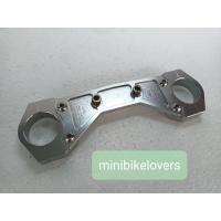 ราคา บาลานซ์โช้คหน้า ฮอนด้าmonkey gorilla โช้คหน้าเดิม (18348449943)