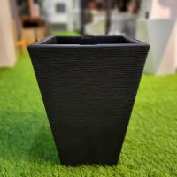 ราคา ขายดีมาก กระถางต้นไม้ สไตล์โมเดิร์น 9941N ขนาด S สูง 14 นิ้ว เก็บน้ำได้ ทรงสี่เหลี่ยม พลาสติกเกรด A (9646420083)
