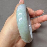 ราคา Jade Myanmar กำไลหยก หยกแท้พม่า หยกแท้100 จากพม่า เขียวอ่อนผสมขาว ขนาด 57 1 (21579871770)