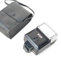 ราคา แฟลช ยี่ห้อ Vintage National PE 200S Shoe Mount Flash Light (21649266420)