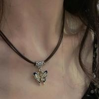ราคา สร้อยคอจี้ผีเสื้อคลาสสิก Y2K หนัง Choker Choker เครื่องประดับเย็น (19999058502)