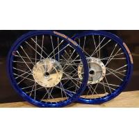 ราคา ชุดล้อน้ำเงิน ขอบ 1 40x17 พร้อมดุมกระจกเงา ใส่ W100 110 ดรัมหน้าDream ทุกรุ่น (1451714969)