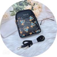 ราคา B86 Forever youngพร้อมส่งกระเป๋าสะพายข้างผู้หญิงกระเป๋าโทรศัพท์ กระเป๋าราคาถูกกระเป๋าแฟชั่นเกาหลีกระเป๋าสองซิป (8370581387)
