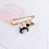 ราคา เข็มกลัดแฟชั่น เข็มกลัดคนท้อง เข็มกลัดดินปั้นOTลายเด็กน่ารัก ดาว หัวใจ สายรุ้ง ติดเสื้อกระเป๋ารองเท้า น่ารัก (16172052887)