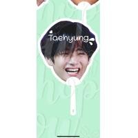 ราคา พัดหัวโตBTS เจโฮป จีมิน จองกุก แร็ปม่อน จิน ซูก้า วี สินค้าพร้อมส่ง (15342444834)