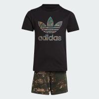 ราคา adidas ไลฟ์สไตล์ ชุดเสื้อยืดและกางเกงขาสั้นลายพราง เด็ก สีดำ IP0264 (19556625278)