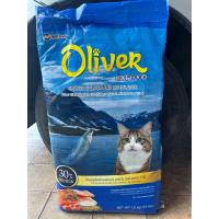 ราคา อาหารแมว โอลิเวอร์ Oliver ขนาด 15kg (21783005229)
