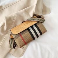 ราคา กระเป๋าสะพายสีแดงตาข่ายแฟชั่น (21565169879)