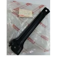 ราคา ของแท้ 52147 0K010 เหล็กยึดกันชนหน้าRL FORTUNER ปี 2008 ของแท้ เบิกศูนย์ โตโยต้า Toyota (9916120940)