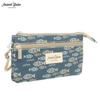 ราคา กระเป๋าใส่มือถือสมาร์ทโฟนแบบ 3 ช่อง วัสดุผ้าเคลือบกันน้ำแบบเนื้อด้าน แบรนด์ Sandwich Garden กว้าง 20 0 ซม สูง 10 5 ซม (21606407453)