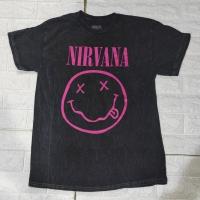 ราคา ย้อนยุคเสื้อยืด เสื้อวง Nirvana ยิ้มสีชมพู ผ้าฝอก แนววินเทจ ลิขสิทธิ์ แท้ ปี 2023S 5XL (21788800469)