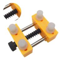 ราคา 1ชิ้นอุปกรณ์กำจัดนาฬิกากลับแบบปรับได้ช่างซ่อมนาฬิกาฝาหลังที่วางแบบกดที่ใกล้ฝาหลังที่ถอดออกได้ (19891901612)