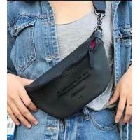 ราคา กระเป๋าคาดอก คาดเอวAdidas Waist Bag ด้านหน้าสกรีนชื่อแบรนด์ รุ่นสุดฮิตตอนนี่ (778962894)