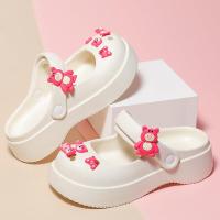 ราคา สตรอเบอร์รี่หมีรองเท้าแตะรองเท้าฝนของผู้หญิงรองเท้าผู้หญิง Crocs รองเท้าส้นสูงรองเท้าผู้หญิงรองเท้าแตะ (21470772552)