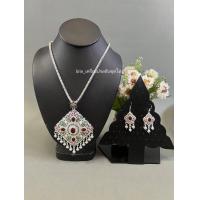 ราคา ชุดสร้อยพร้อมต่างหู เครื่องประดับชุดไทยสีเงินลงยา (20707969728)