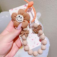 ราคา พวงกุญแจดอกไม้หน้ายิ้ม พร้อมสร้อยลูกปัด พวงกุญแจดอกไม้ ที่ห้อยกระเป๋ารูปดอกไม้ Smile Sunflower Key Ring (19352445738)