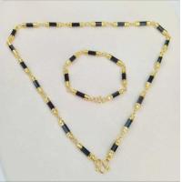 ราคา สร้อยคอและสร้อยข้อมือนิลแท้จากเมืองกาญจน์ นิลแท้ก้านไม้ขีดขนาด 4 mm ชุบทองและชุบเงิน (16423135824)