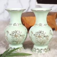 ราคา ขายเป็นคู่ แจกันสีขาวขอบทองเดินเส้นลายดอกบัว กระเบื้องเซรามิคเกรดA หนา เงา สวย มี 2 แบบ (22006437533)