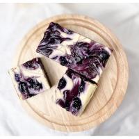 ราคา บลูเบอรี่ชีสเค้กบราวนี่ Blueberry cheesecake brownie (13522126914)