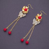 ราคา ต่างหูสไตล์โบราณจีนด้วยธง โซ่ทอง ปักหมุด ลูกปัดสีแดง ตะขอหูด้วยเข็มสําหรับชุดคิเปา (13004768051)