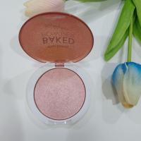 ราคา 81281 Kiss Beauty Baked Powder Highlighter ไฮไลท์ หน้าฉ่ำวาว สีสวย ติดทน ขนาด 8 กรัม (19228257949)