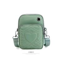 ราคา ใหม่ กระเป๋าสะพาย ปักลายหัวใจ รุ่นเล็ก (20646860395)