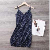 ราคา เดรสสายเดี่ยว ตีเกล็ดช่วงอก ผ้าชีฟองลายดอก 2สี ฟ้าอ่อน น้ำเงิน สายปรับได้ มีซับใน (16191677324)