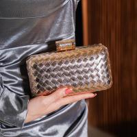 ราคา กระเป๋างานเลี้ยงงานสานเก๋ไก๋ กระเป๋าเงินสำหรับผู้หญิงกระเป๋าคลัทช์เจ้าสาวงานแต่งงาน เหมาะสำหรับงานปาร์ตี้พรหม (21481412748)