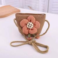 ราคา พร้อมส่ง กระเป๋าเด็ก กระเป๋าสานสำหรับเด็กผู้หญิง กระเป๋าสะพายไหล่ ติดดอกไม้ ติดตุ๊กตาหนอน ติดตุ๊กตากวาง ติดตุ๊กตาหมี กระเป๋าสานแฟชั่น กระเป๋าแฟชั่นเด็ก (21403424679)