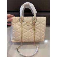 ราคา กระเป๋าถือ Lyn Outletแท้ มีสายยาวสะพายข้าง New Collection (9831008046)