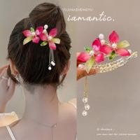 ราคา OUDAIXIU กิ๊บติดผมดอกไม้กิ๊บติดผมสวยกิ๊บติดผมมุกผีเสื้อเทพธิดากิ๊บติดผมจีนกิ๊บติดผมดอกไม้กิ๊บติดผมมุกปลอมกิ๊บติดผมย้อนยุคพู่มุกกิ๊บติดผมดอกไม้ (22057218382)