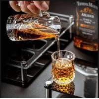 ราคา แก้วลายผีเสื้อ แก้วไวน์ ถ้วยน้ำพระขนาดจิ๋ว แก้วไห้วพระ 40ML No 3756 (22131519437)