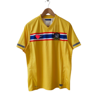 ราคา เสื้อบอลทีมชาติไทย สีเหลืองคาดอก ปี2010 (22086612686)