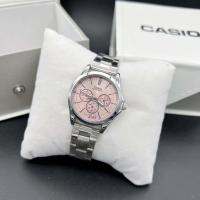 ราคา DD Watchนาฬิกาข้อมือผู้หญิง นาฬิกาข้อมือแฟชั่น นาฬิกาคาสิโอCasioหน้าปัด เรียบหรู สวยดูดีกันน้ำได้ สายเลส หน้าปัดสีชมพู สวมใส่ง่าย (18783808824)