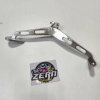 ราคา ZERN ขาเกียร์เวฟ110i เจาะไล่เบา สีเงิน WAVE110i 2009 2024 WAVE125R WAVE125S WAVE125ไฟเลี้ยวบังลม (21805207699)