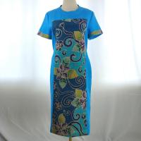 ราคา ชุดเดรส ผ้าใยกัญชง สีฟ้าเข้ม แต่งผ้าใยกัญชง เขียนเทียนลายผ้าบาติกโทนสีฟ้าน้ำเงินเหลือง คอโอบแขนสั้น ด้านหลังติดกระดุม ซิปซ่อน ผ้าปูกาวแล้วทั้งตัว แพทเทิร์นสวย ทรงสวย พร้อมส่ง (21441454299)