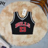 ราคา เสื้อครอป กล้ามบาส ทรงคอวี ผ้าเม็ดข้าวสาร งานสกรีนลายBULLS Size 32 34 มี7สี ดำ ขาว เเดง ม่วง น้ำเงิน เหลืง กรม (21896989543)