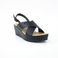 ราคา TREND รองเท้าหนัง PU รองเท้าส้นเตารีด ส้น 6 5 CM รุ่น BALI สี BLACK รองเท้าลำลอง ผู้หญิง (21067721666)