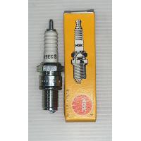 ราคา แยกขาย หัวเทียน2จังหวะ เกลียวยาว NSR N PRO TZR KR LS แด๊ช B9ES B9ECS BR9ES หัวเทียนเย็น เลือกได้ NGK (21415750374)