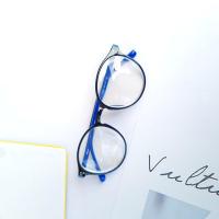 ราคา แว่นสายตาสั้นขาสปริง ทรงหยดน้ำ กรอบพลาสติก 8068 (9957854476)