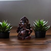 ราคา พระพิฆเนศจิ๋ว ตั้งหน้ารถ พระพิฆเนศปางดูดทรัพย์ ประทานพร ปางเสวยสุข เรียกทรัพย์ บูชาเพื่อความสำเร็จในการงาน (22047193558)