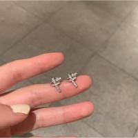 ราคา MIAOYA ต่างหูรูปไม้กางเขนเพชรเกาหลีสีเงินผู้หญิงของขวัญวันเกิดคุณภาพสูง Ins (22031242379)