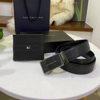 ราคา BEST SELLER TOMMY HILFIGER BELT AND WALLET GIFT SET เซตกระเป๋าสตางค์ และ เข็มขัดหนัง สุดหรู ของแท้ 100 (19577025196)