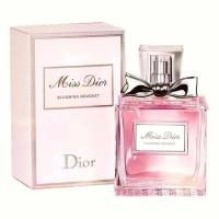 ราคา น้ำหอมผู้หญิง M i s s D i o r Blooming Bouquet EDT 100 ml (19717119204)