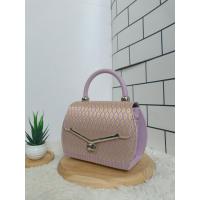 ราคา กระเป๋าผ้าไทยทรงกล่องใบเล็ก คละสี คละลาย กระเป๋าถือผ้าไทย ผ้าไทย กระเป๋าสวย เรียบหรู (21546377389)